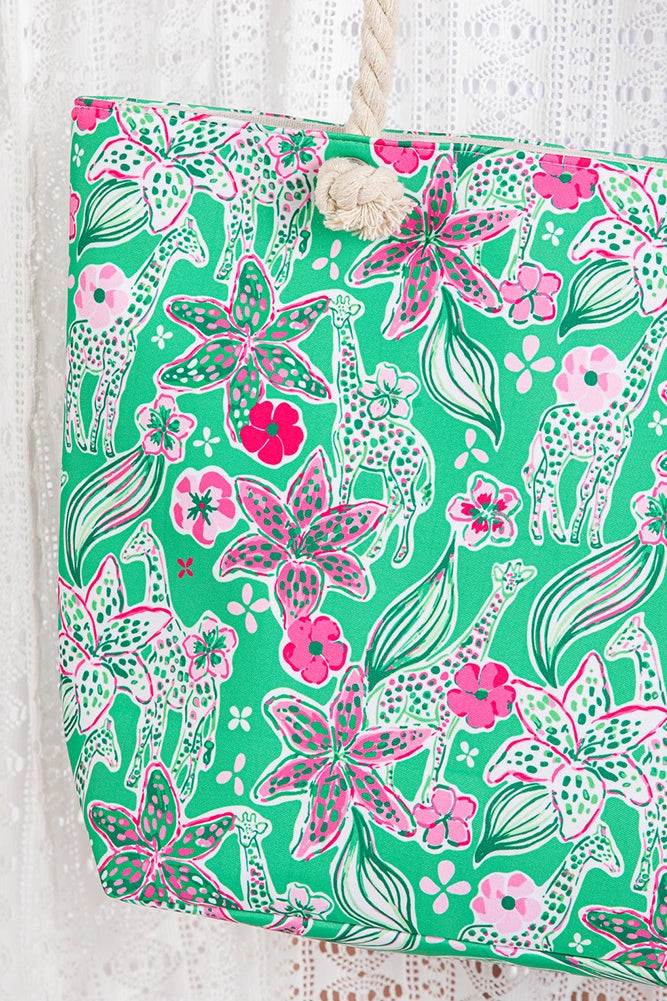 Giraffe Beach Tote - Green