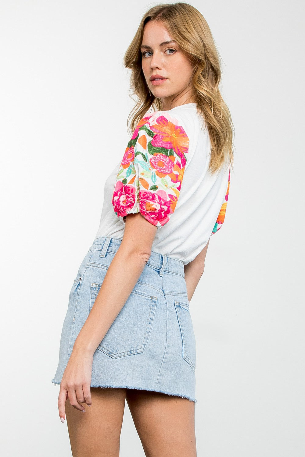 Floral Embroidered Puff Sleeve THML