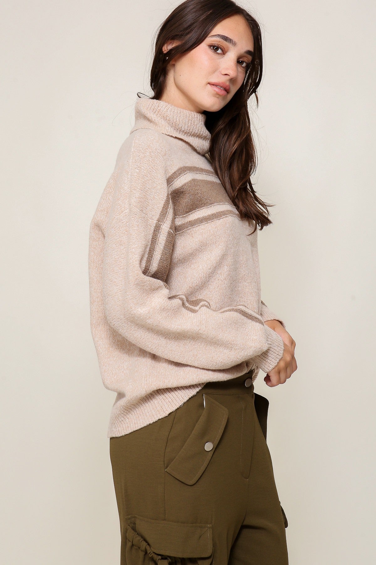 Turtleneck Sweater - Brown