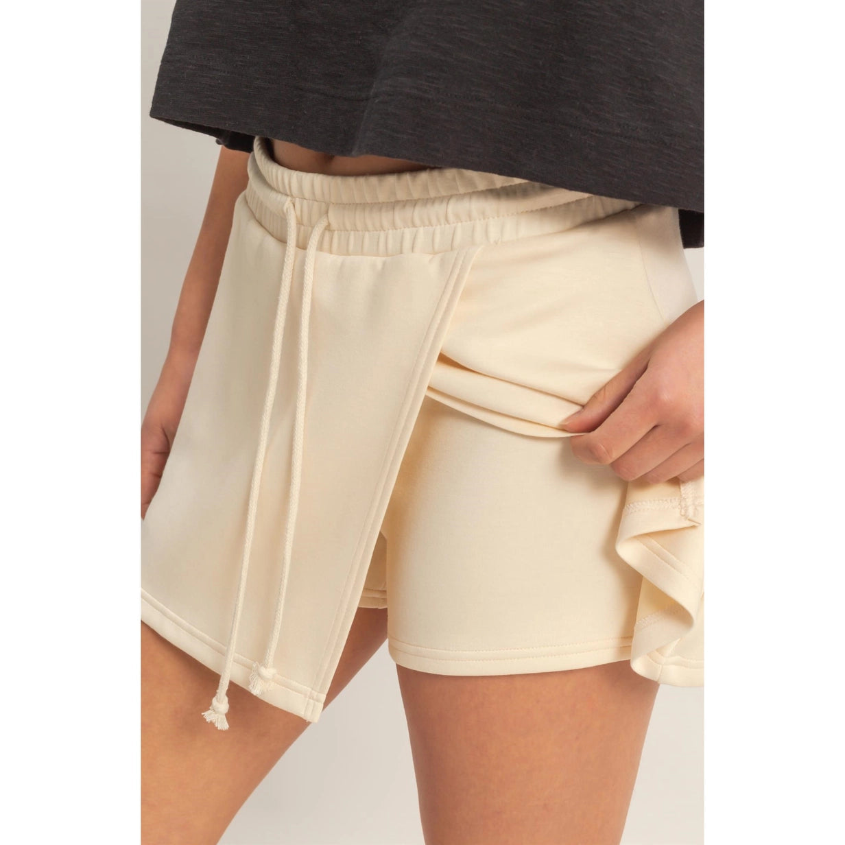 On The Go Skort - Alpaca