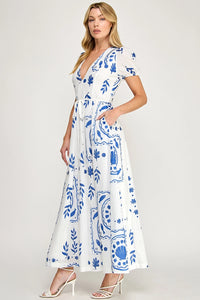 Tile Print Maxi Dress - Off White/Blue