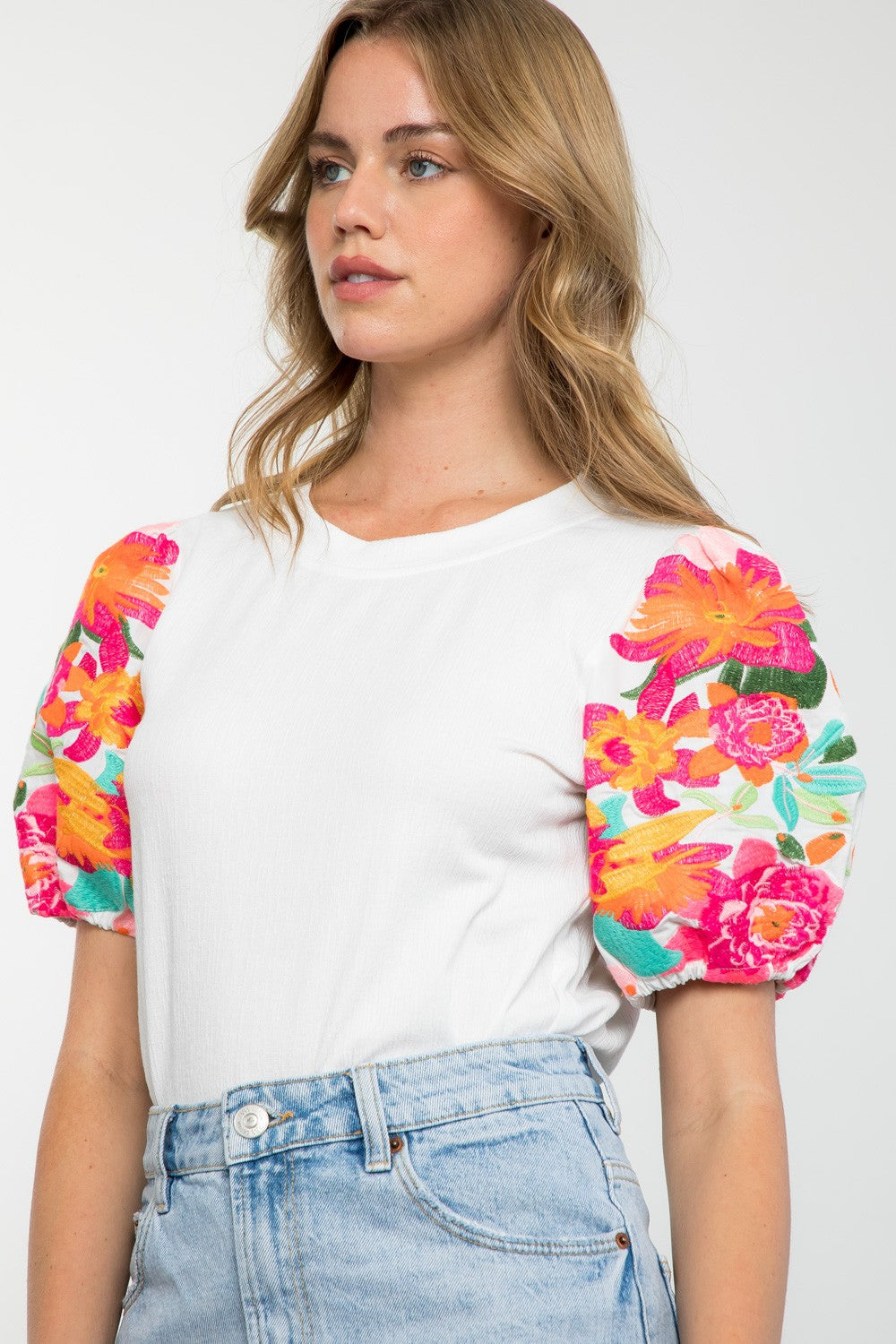 Floral Embroidered Puff Sleeve THML