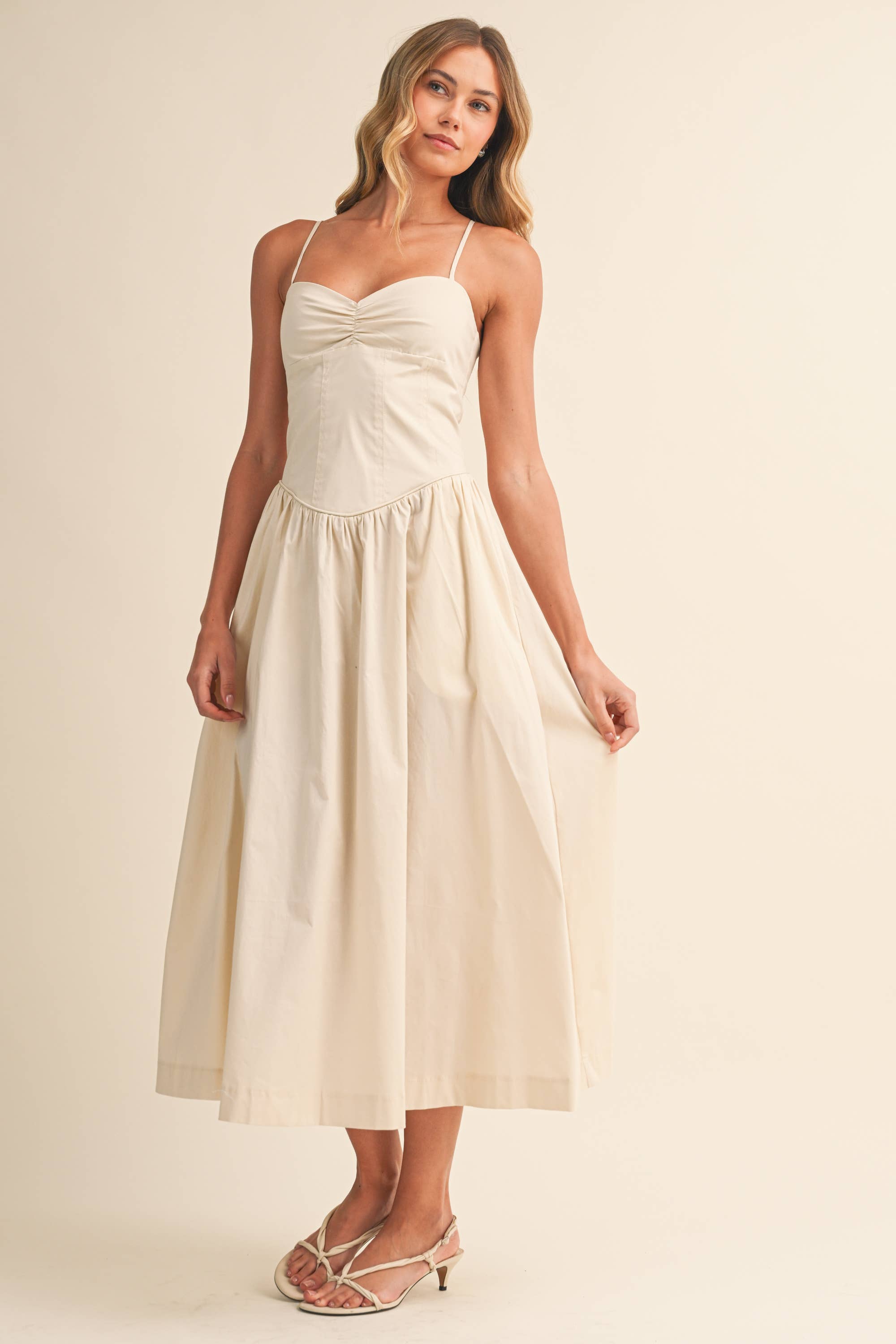 Popline Sweetheart Midi Dress - Beige