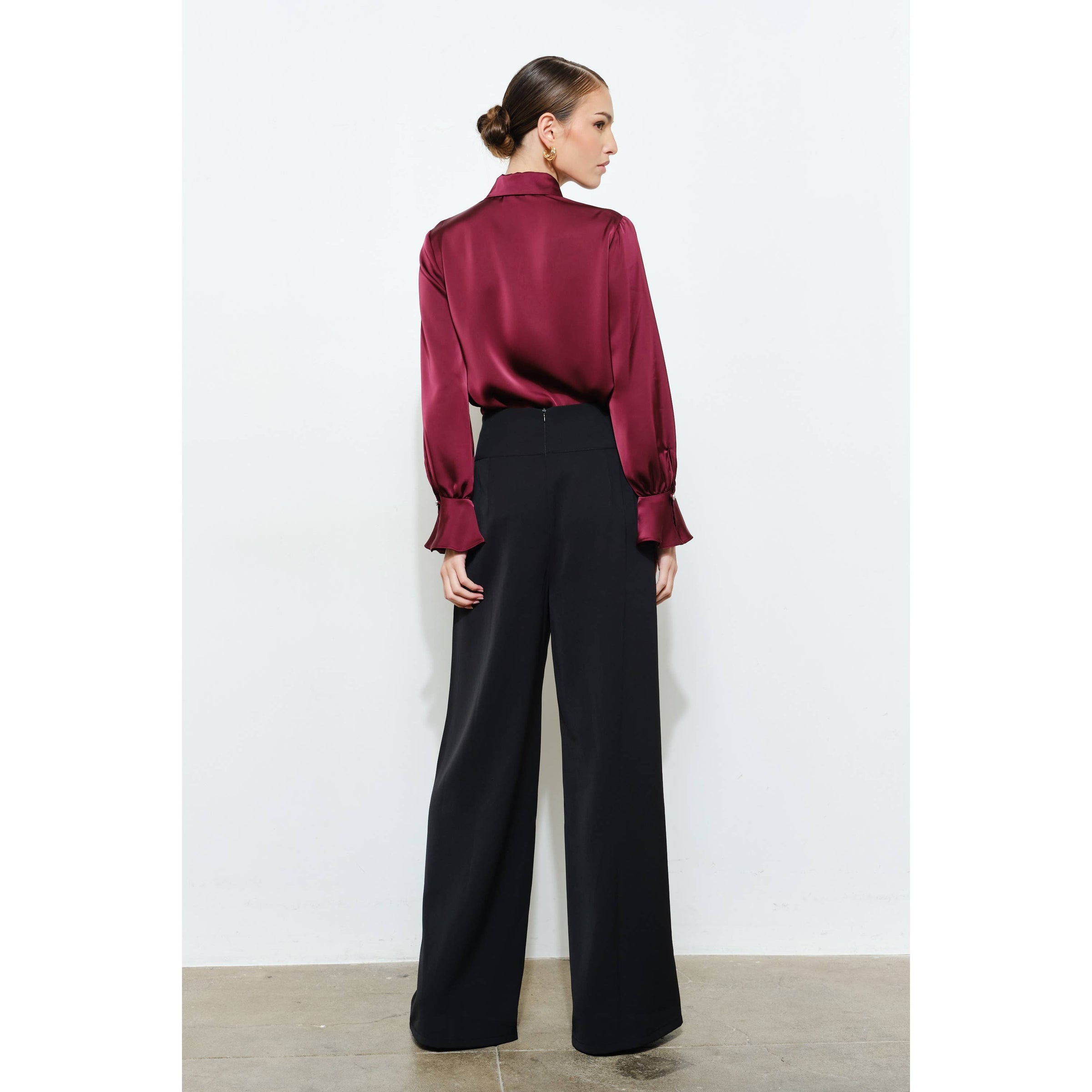 Sasha Bell Sleeve Blouse - Wine