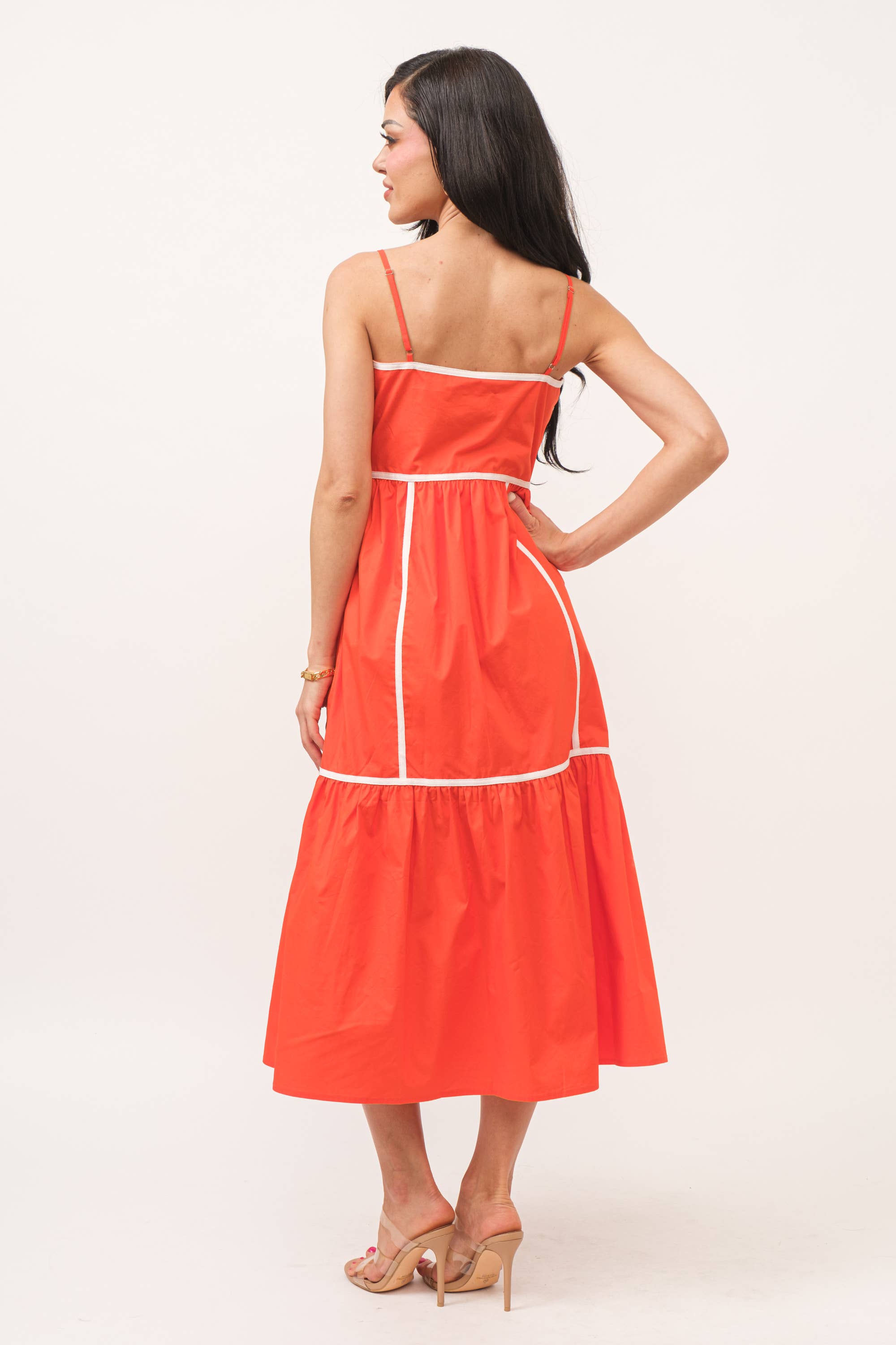 Square neckline sleeveless tiered dress