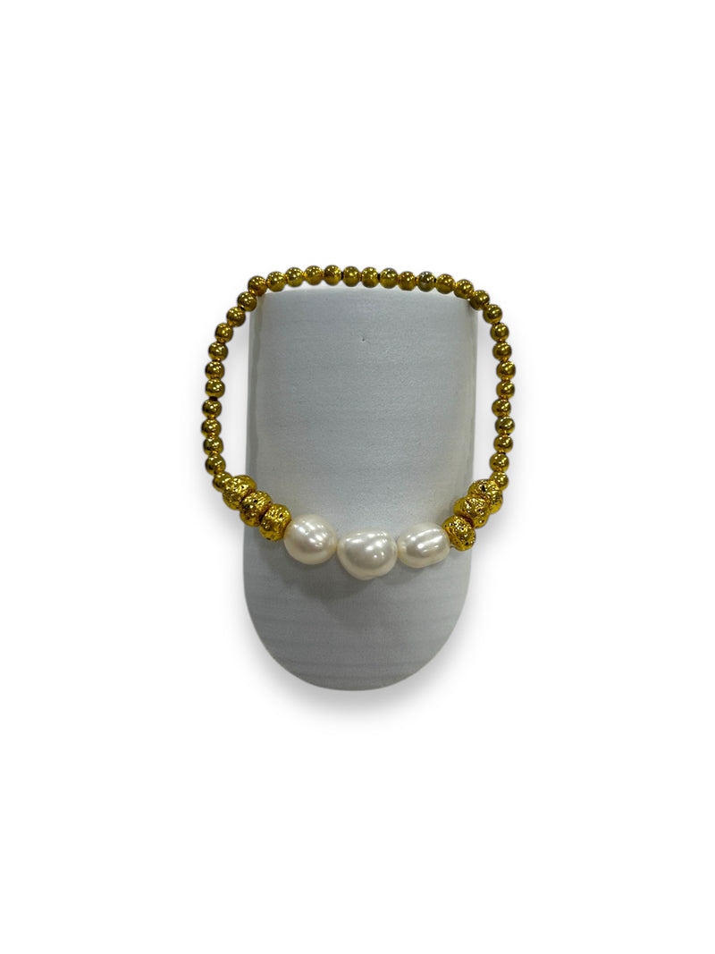 Pearl & Gold Beaded Bracelet