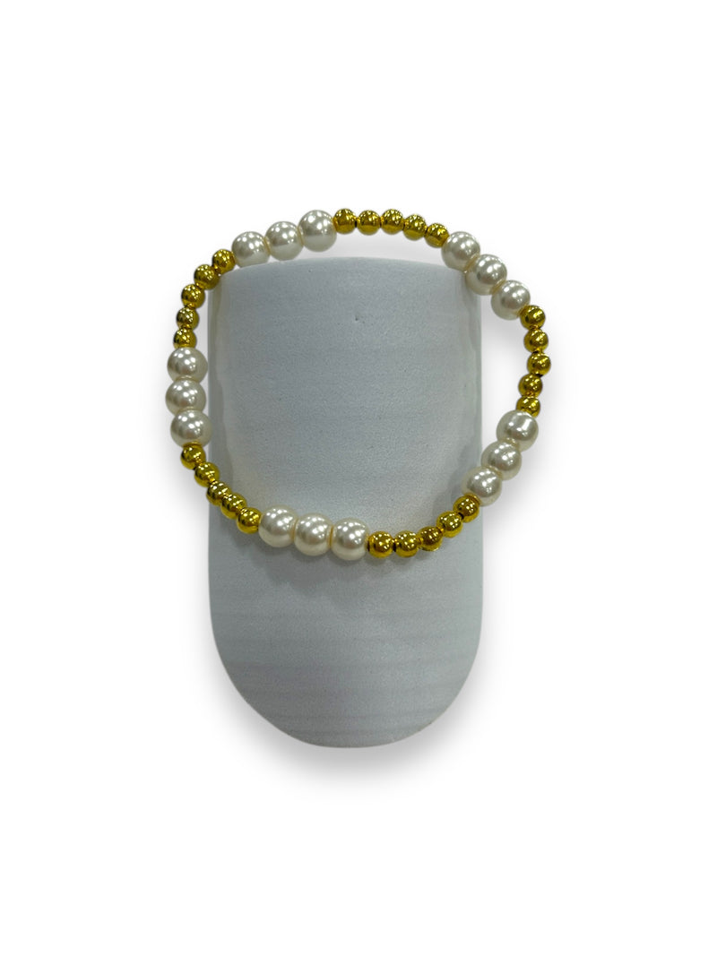 Pearl & Gold Beaded Bracelet