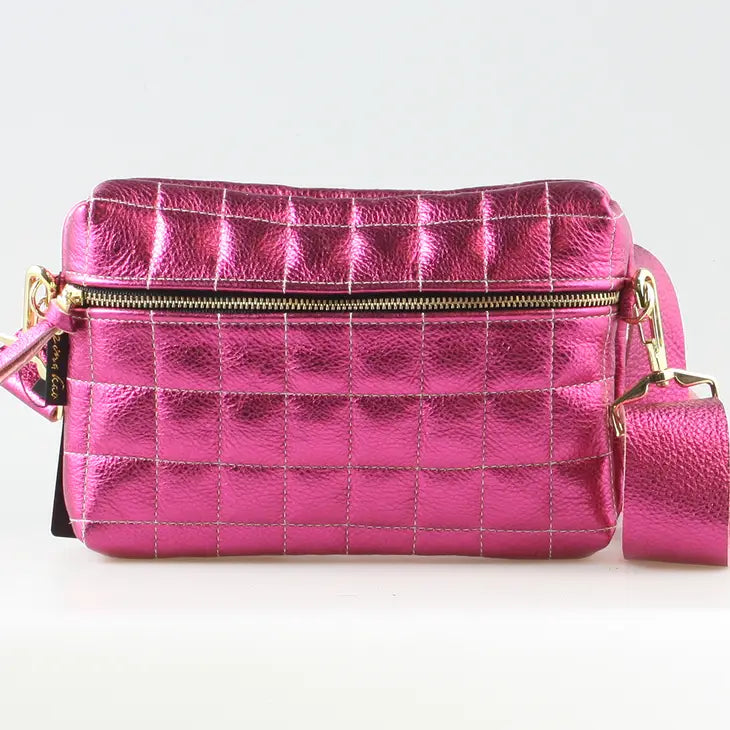 The Metallic Quilted Boulder Hip Bag - Fuchsia