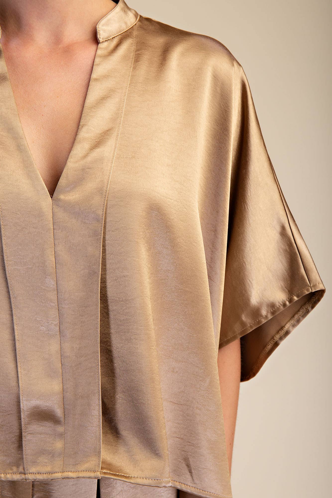 V-Neck Oversize Top - Taupe