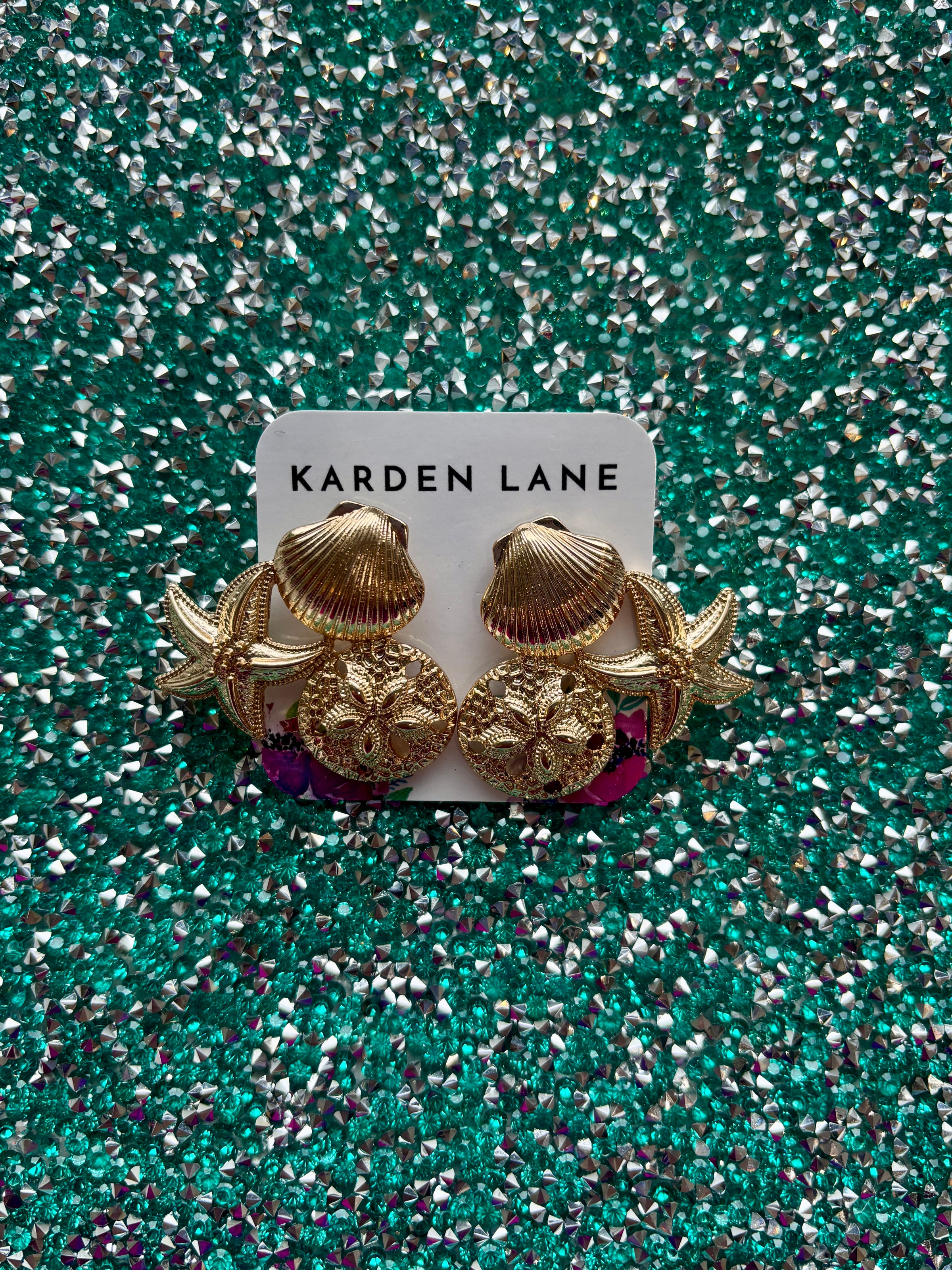 Seashell Stud Earrings - Gold