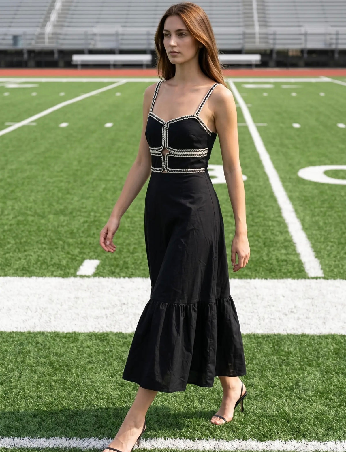 Sweetheart Midi Dress - Black