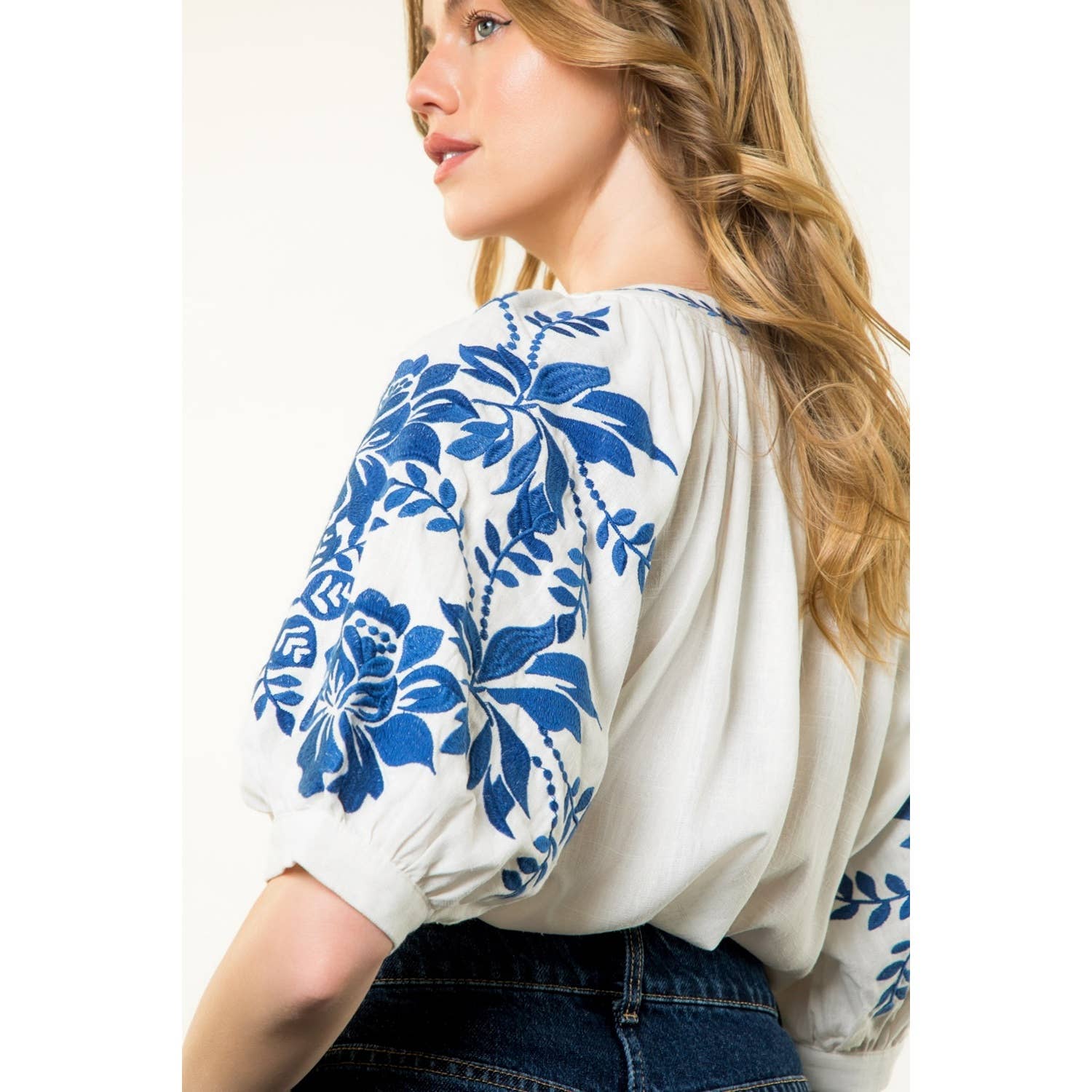 Embroidered Puff Sleeve Top - White