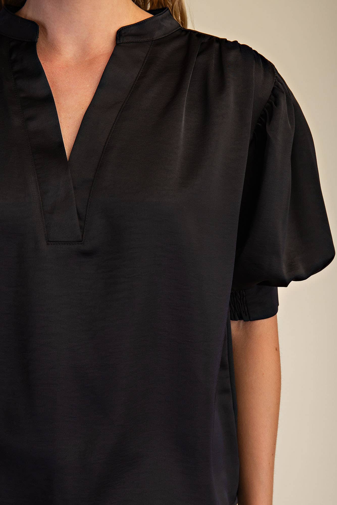 Marissa Puff Sleeve Blouse - Black