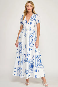 Tile Print Maxi Dress - Off White/Blue