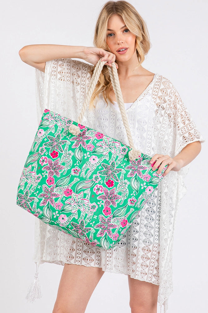 Giraffe Beach Tote - Green