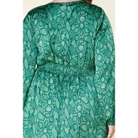 Gwendolyn Eternal Midi Dress - Curve