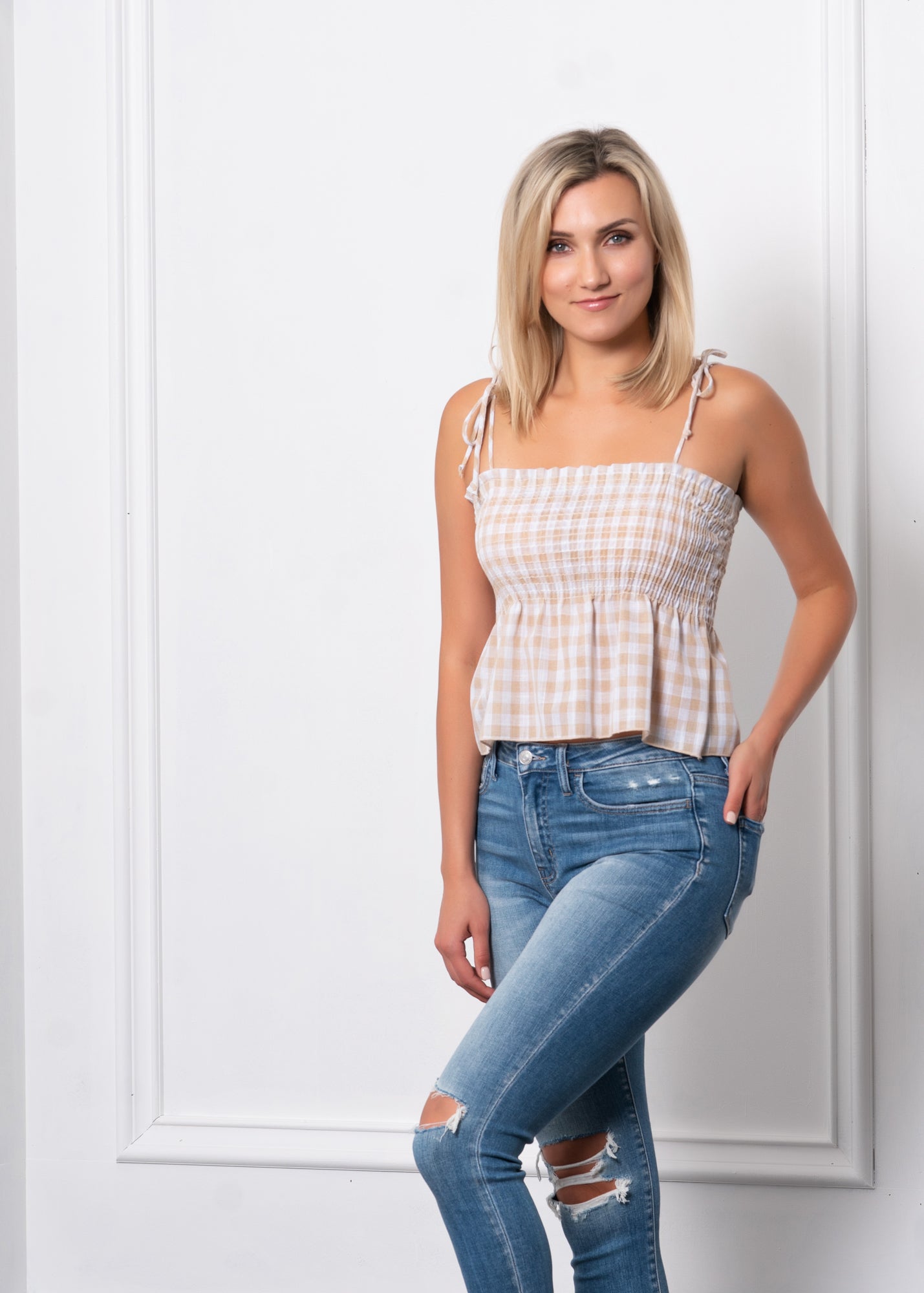 Distressed Bleach Skinny Jeans