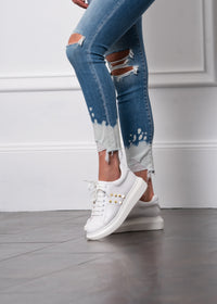 Distressed Bleach Skinny Jeans