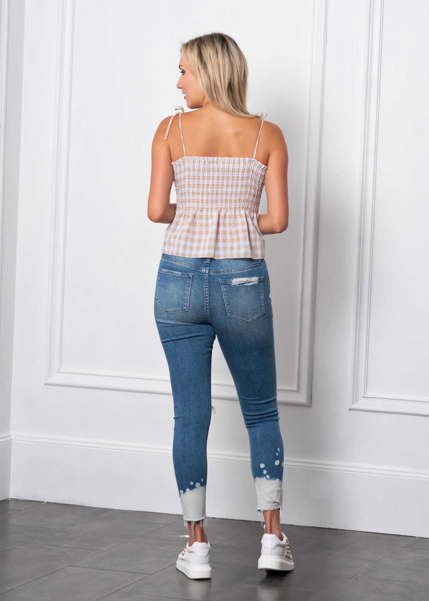 Distressed Bleach Skinny Jeans