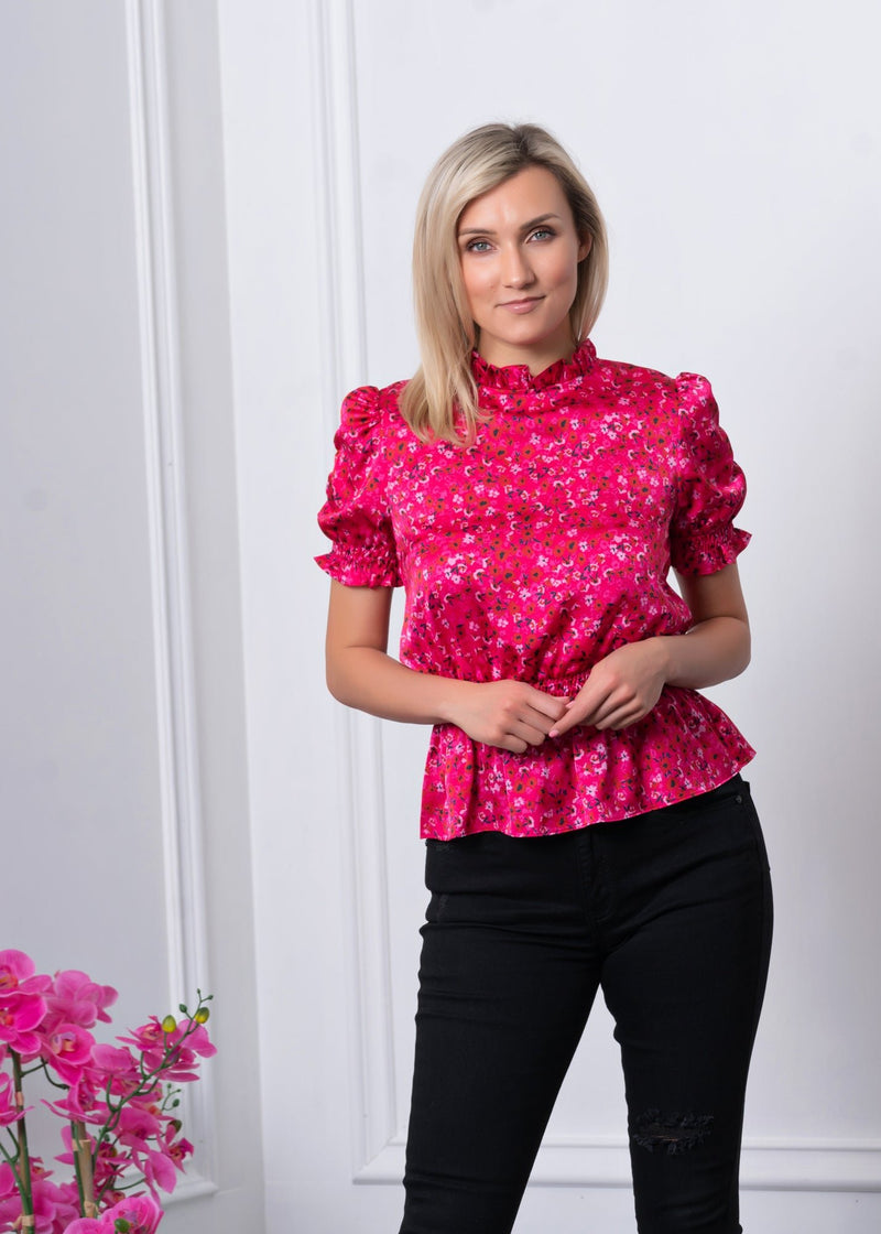 Distressed High Rise Jeans