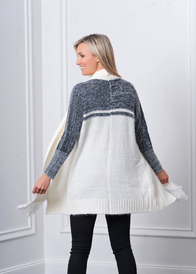 Distressed High Rise Jeans